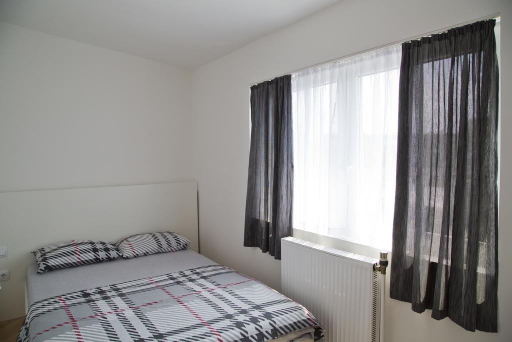 Mansarda Apartment ベオグラード エクステリア 写真